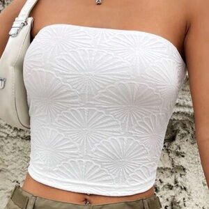 SHEIN White Strapless Crop Top